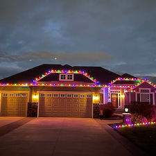 Wonderful-Christmas-Light-Installation- 1